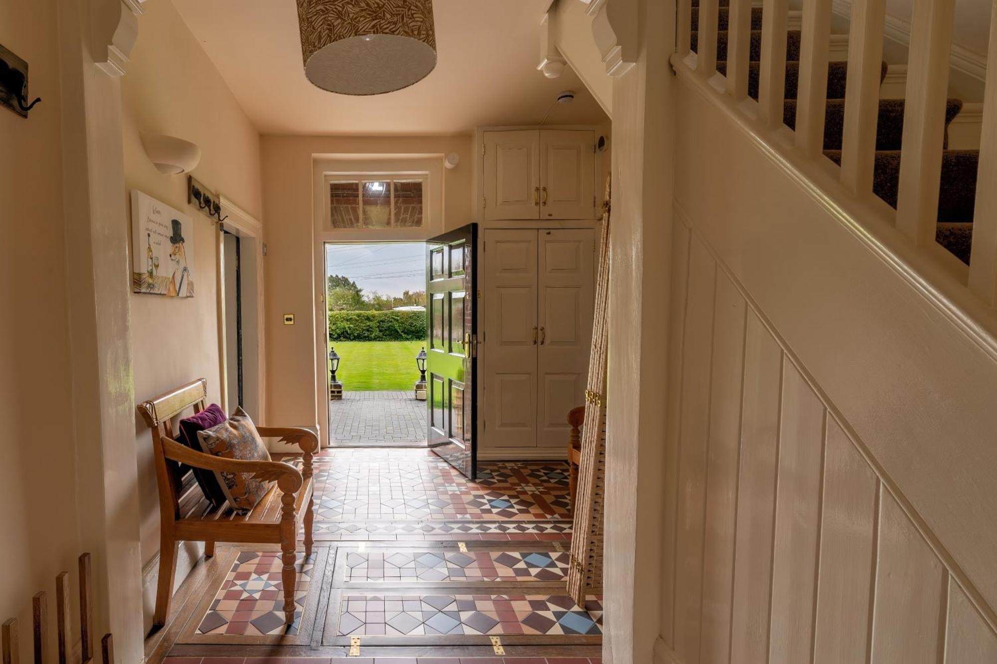 Blackgreaves Farmhouse Bed & Breakfast Lea Marston Екстериор снимка
